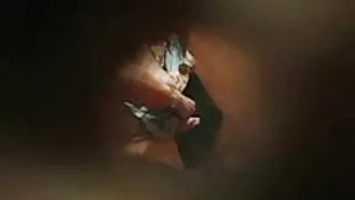 Грудаста арабка вчить задрота трахатись і розминає його член порно відео сайт рукою