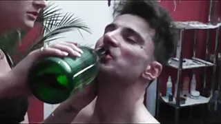 Соло відео відео секс з мамою гламурна блондинка з апетитними виступами