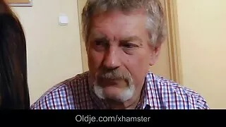 Довгоочікуваний гарячий секс молодих секс іграшки відео коханців на великому ліжку